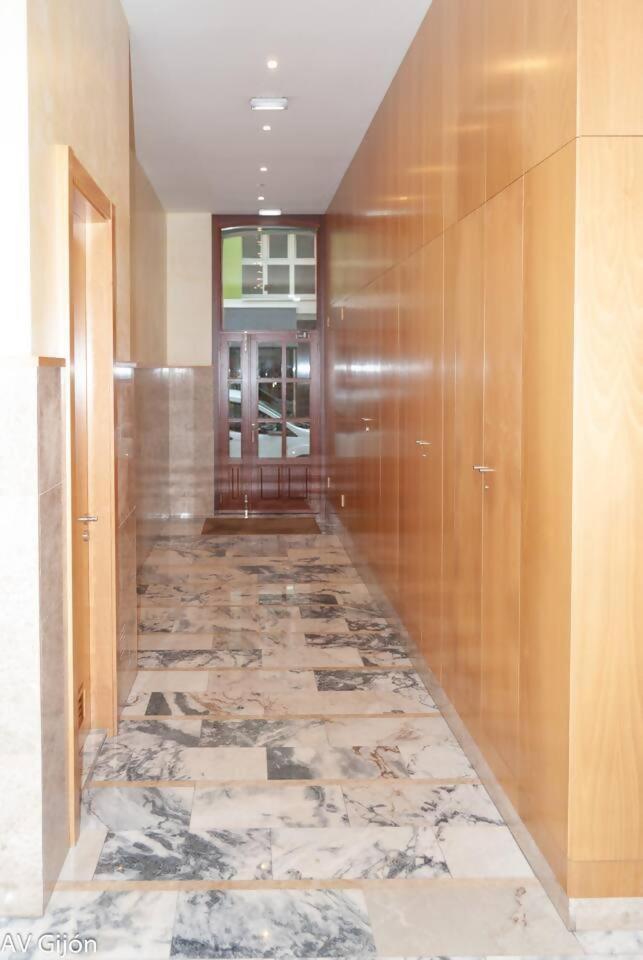 Av Gijon San Agustin 12 Appartement Buitenkant foto