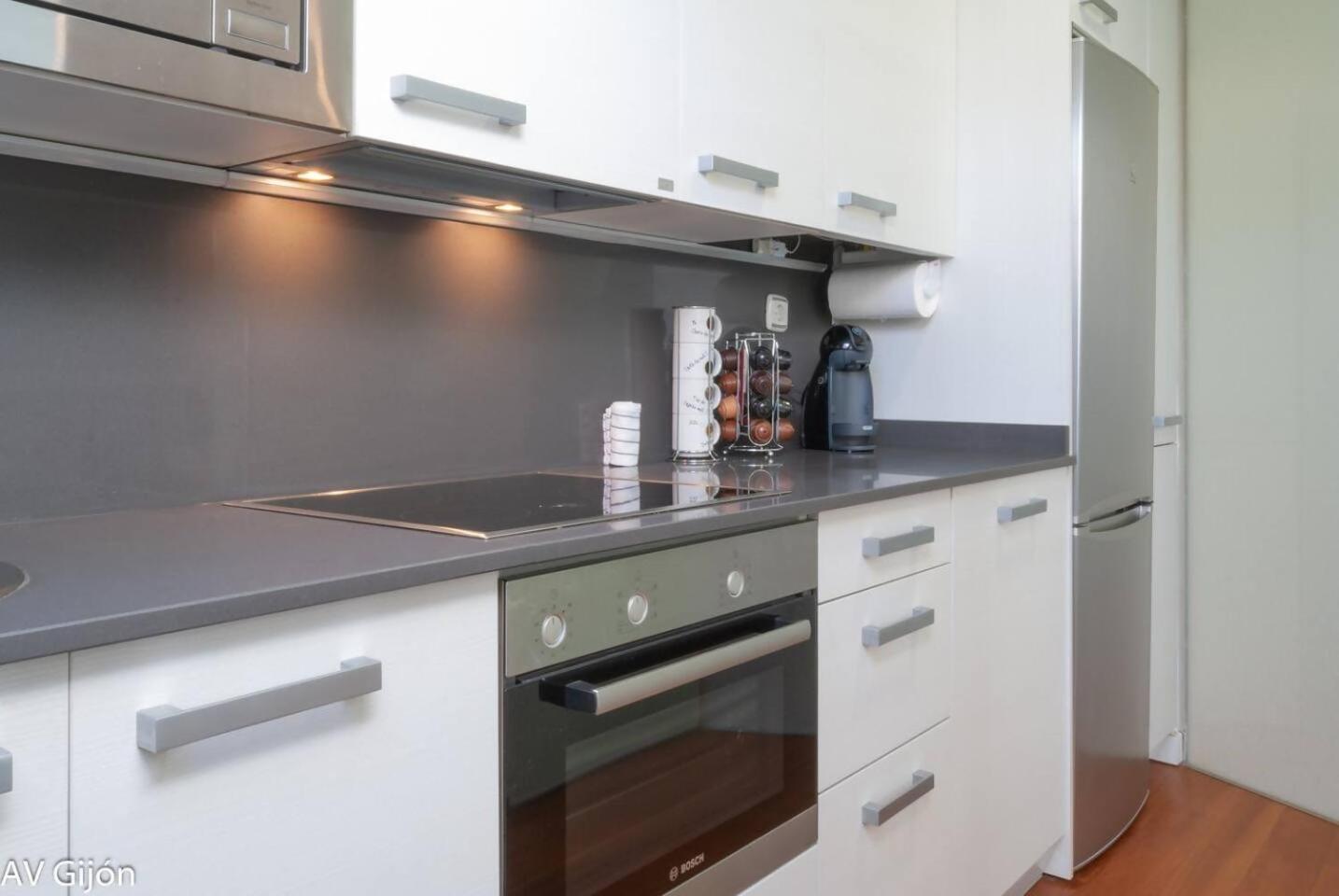 Av Gijon San Agustin 12 Appartement Buitenkant foto