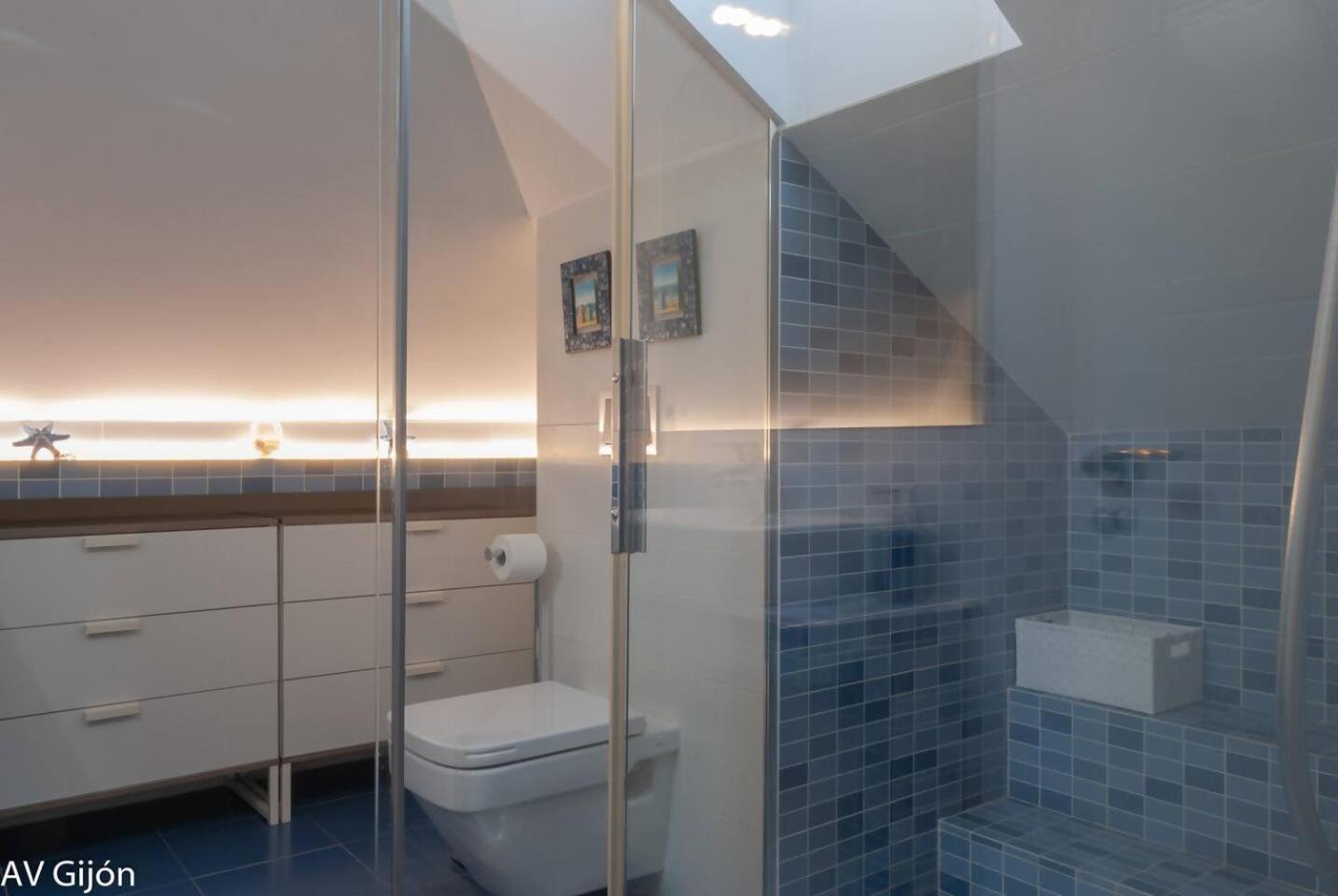Av Gijon San Agustin 12 Appartement Buitenkant foto