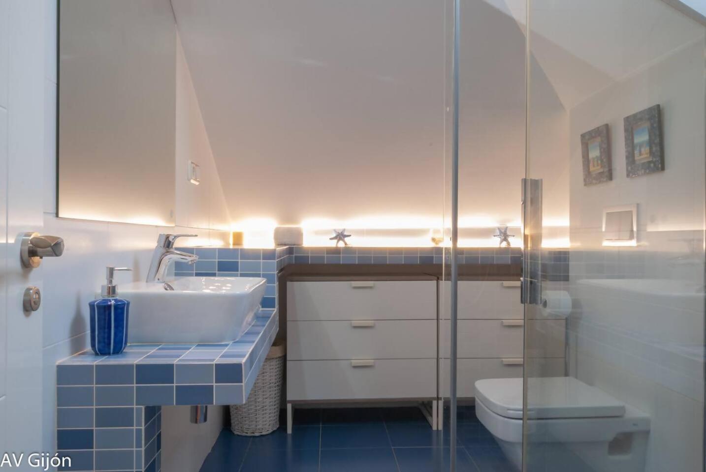 Av Gijon San Agustin 12 Appartement Buitenkant foto