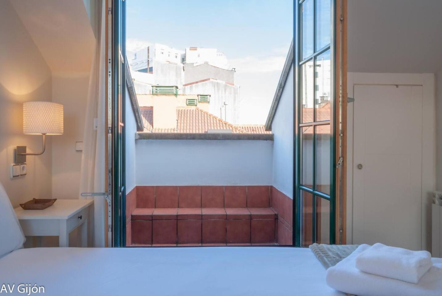 Av Gijon San Agustin 12 Appartement Buitenkant foto