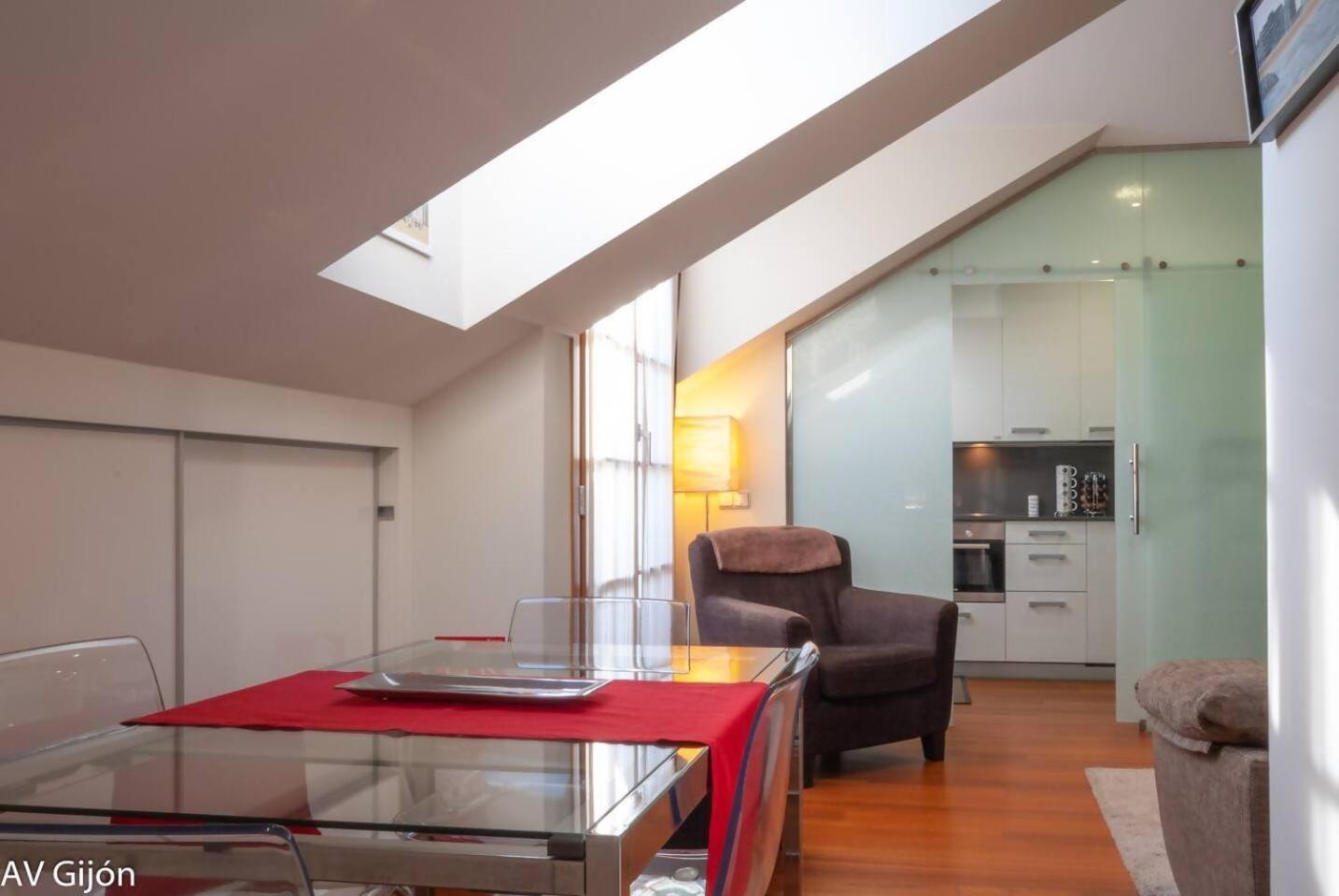 Av Gijon San Agustin 12 Appartement Buitenkant foto