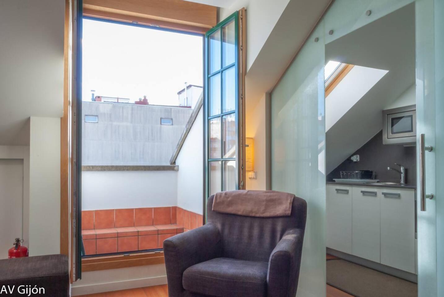 Av Gijon San Agustin 12 Appartement Buitenkant foto