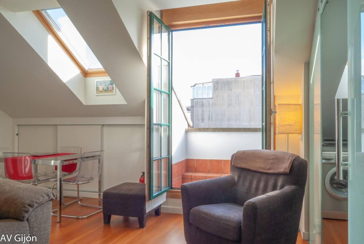 Av Gijon San Agustin 12 Appartement Buitenkant foto